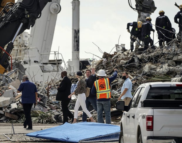 Miami condo collapse: death toll reaches 28 as demolition expands search area