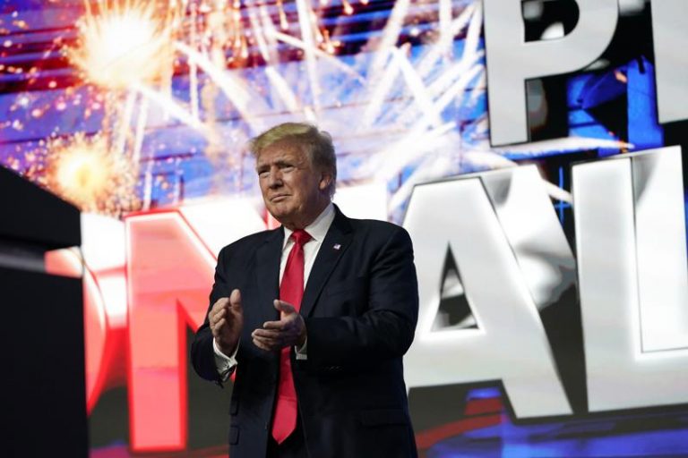 I Alone Can Fix It: Carol Leonnig and Philip Rucker on their Trump