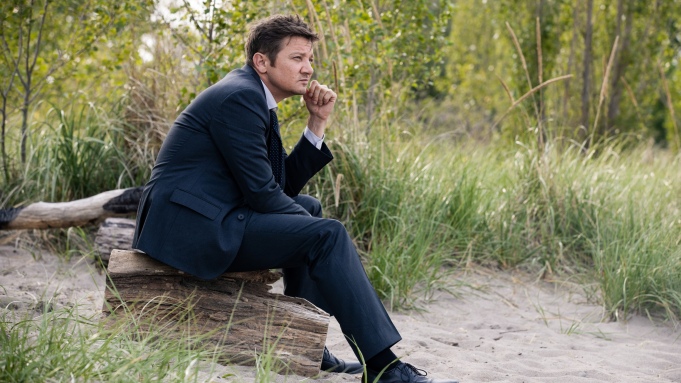 Jeremy Renner Suffers Through Prison Drama ‘Mayor of Kingstown’
