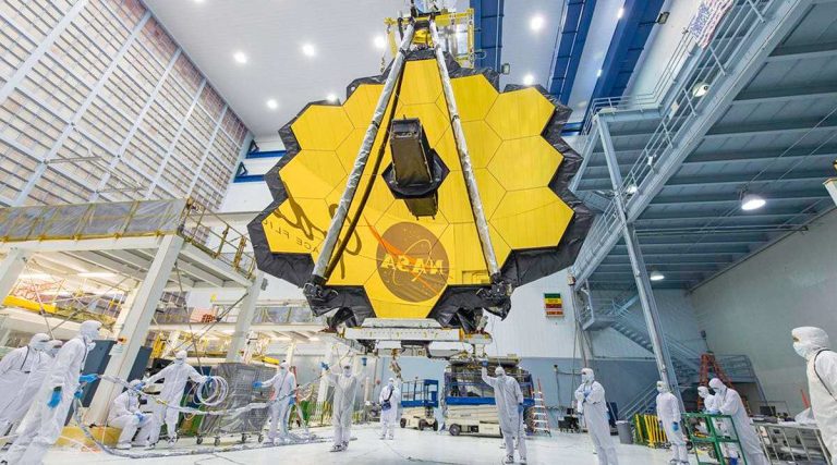 James Webb Space Telescope: NASA begins mirror alignment process