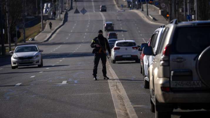 ‘Leave urgently today’: Indian Embassy’s latest advisory as Russian forces close in on Kyiv