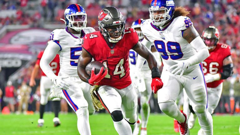 Buccaneers don’t have timetable for receiver’s return from ACL surgery