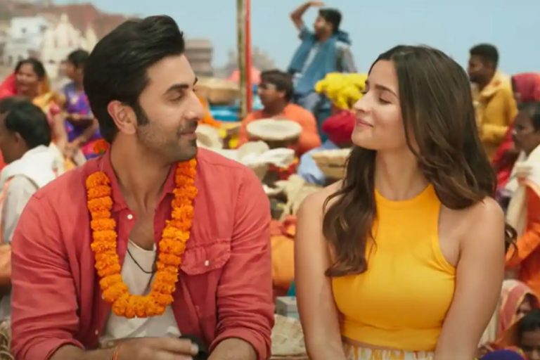 Twitter calls ‘Kesariya’ a copy of ‘Laree Chootee’, mocks it for ‘Love Storiyan’ lyric