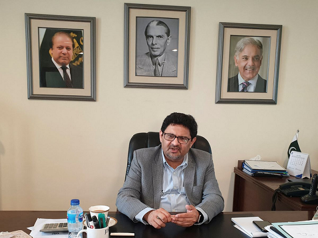 Miftah ‘happy’ to quit as Dar confirms homecoming